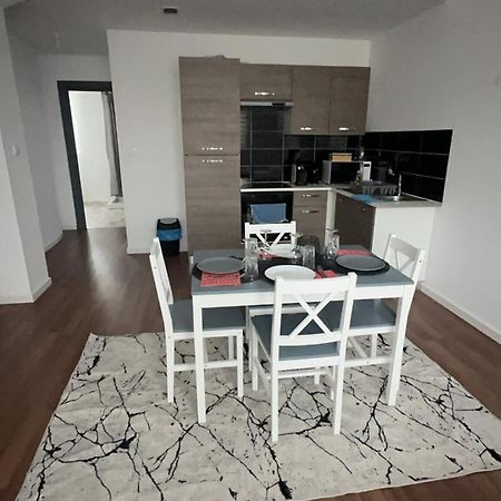 Lionceau Appartement 2 Pieces Une Chambre Et Un Grand Sejour Accueille 5 Personnes Riquewihr Exterior photo